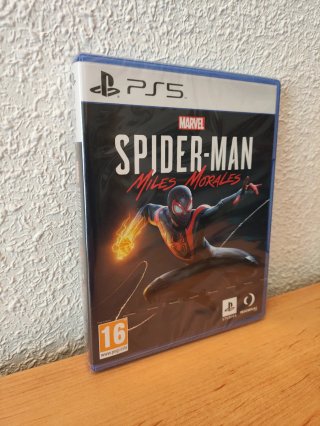 Pack PS5 Miles Morales + God of War Ragnarök