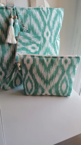 Bolso Tote XL y Neceser
