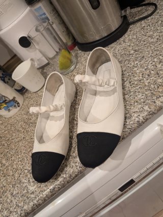 Chanel Bailarinas Mary Janes Cuero Talla 40