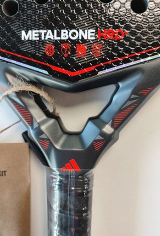 Pala Padel Adidas Metalbone Hard Plus 2026