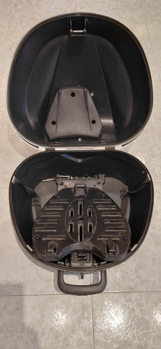 Baúl Piaggio Beverly 36L