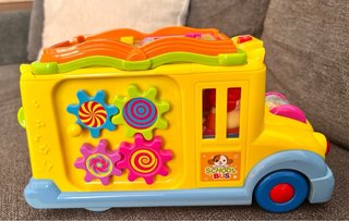 Autobús educativo infantil musical