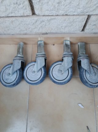 4 Ruedas para Andamio