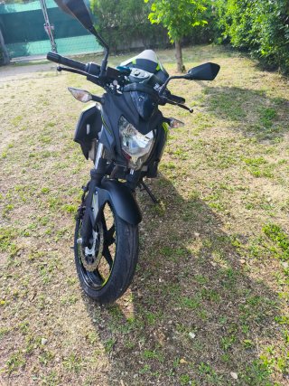Kawasaki z125,con 5300km,del 2022