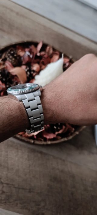 Reloj Pagani Design 1639 Hulk Submariner