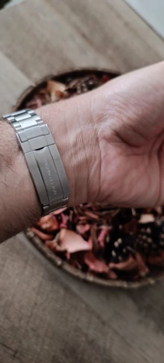 Reloj Pagani Design 1639 Hulk Submariner