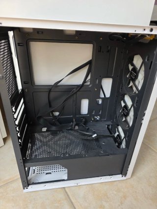 Caja PC Gaming Mars Gaming MCAW Blanca