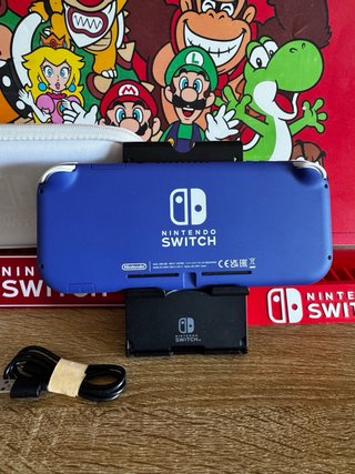 Nintendo Switch Lite Azul COMO NUEVA