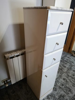 Mueble de baño mármol y madera