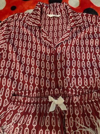 Pijama cadena rojo y blanco