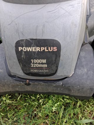 Cortacésped Eléctrico POWERPLUS 1000W
