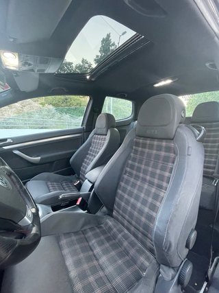 Volkswagen Golf 2005