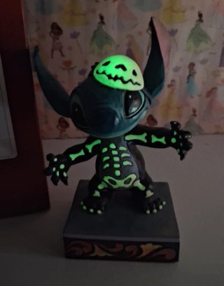 Stitch Halloween Jim Shore Esqueleto