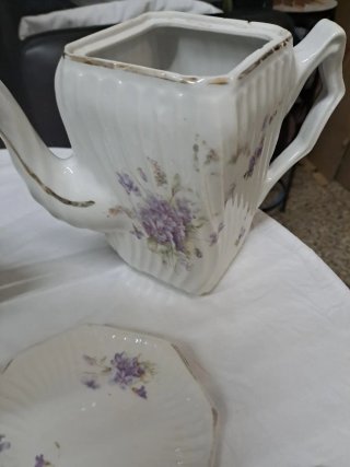 Juego de té de cerámica antiguo