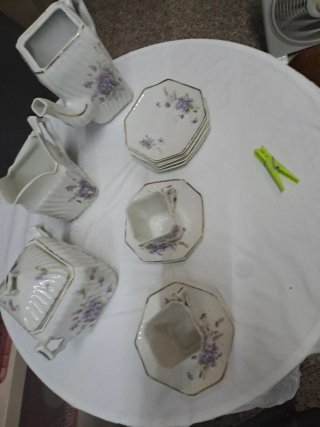 Juego de té de cerámica antiguo