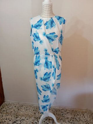Vestido estampado azul y blanco