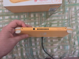 Nintendo Switch Lite Giallo