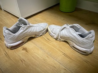 Deportivas Nike TN Blancas, bastante usadas