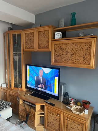 Mueble de salón madera esta en las Rozas