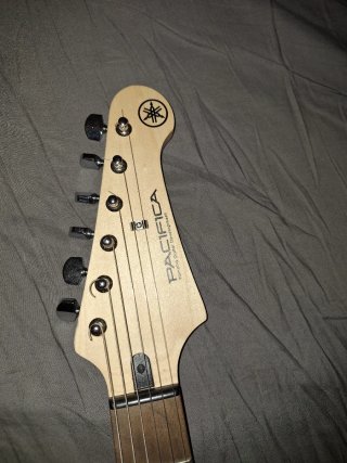 Yamaha Pacifica 012 Kit Chitarra Elettrica