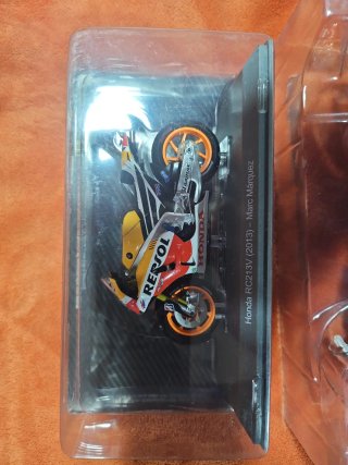 Moto HONDA RC213V (2013) MARC MÁRQUEZ