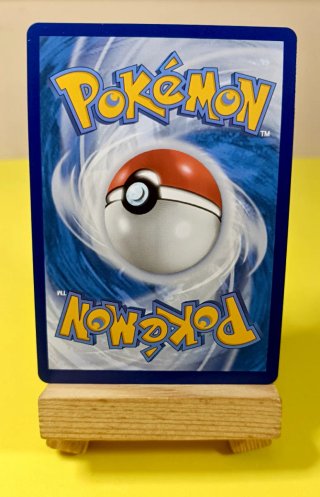 Tsareena *Shiny* Radiante PS 140 Carta Pokémon