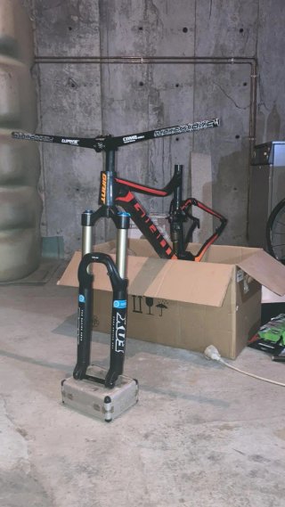 BICICLETA ENDURO GIANT STANCE TALLA M 27,5"