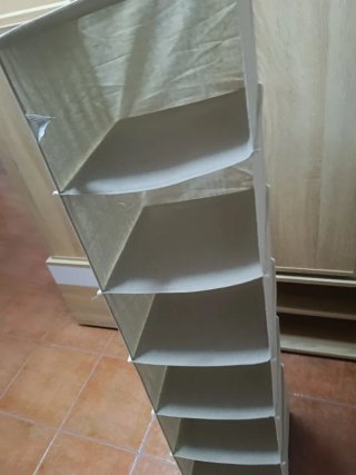 Estantería colgante de tela beige