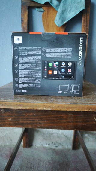 Radio Pantalla JBL Legend 700 Nueva