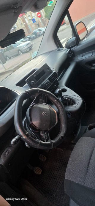 Peugeot Partner 2022