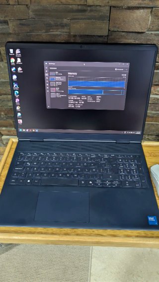 Portátil Alienware Aurora 16 Core 7, 16/1TB