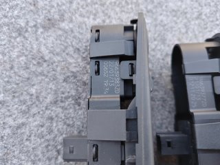 Mando de elevalunas citroen c4 picasso 2008