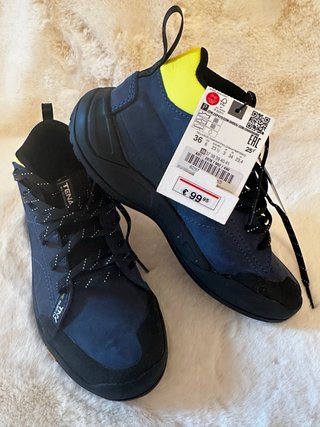 Botas trekking Tenaya Vibram talla 36 NUEVAS