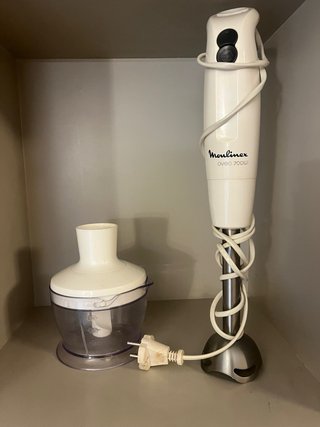 Minipimer Moulinex con accesorio