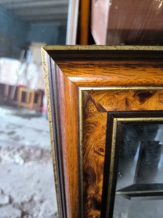 Conjunto Aparador c/ Tampo de Mármore + Espelho
