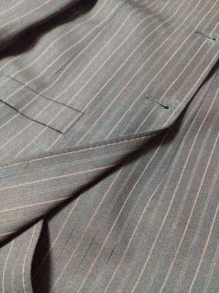 Traje de chaqueta caballero negro con raya marrón