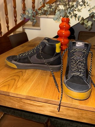 Nike Blazer Mid '77 Talla 43 (42.5)