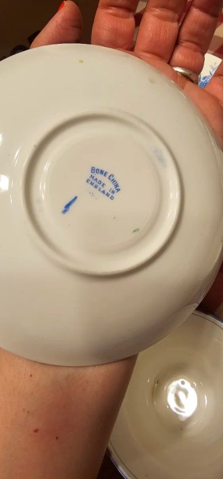 Juego de té inglés de porcelana