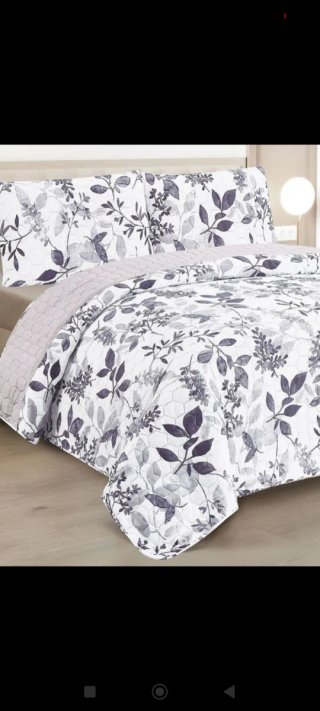 Colcha y fundas de almohada