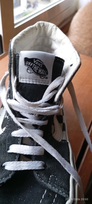 Tenis Vans Sk8-Hi Negro y Blanco
