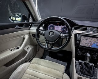 Volkswagen Passat R-LINE