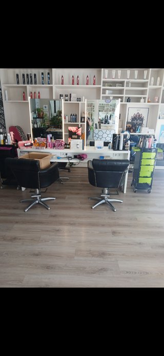 Mobiliario Peluquería