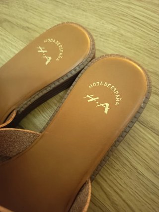 Sandalias de mujer marrones