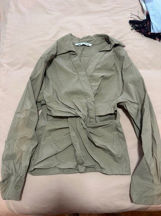 Blusas / camisas Zara XS-S desde 5€