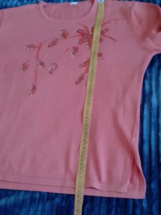 Lote 2 suéteres: naranja y floral