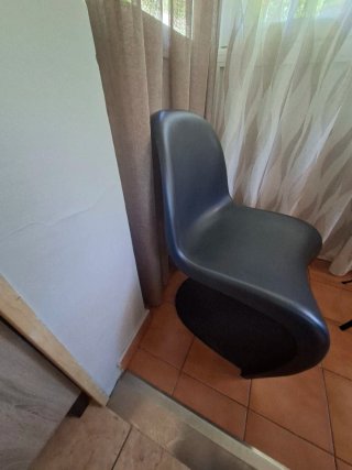 Silla Panton Vitra Negra