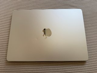 MacBook Air M2 2022 Plata