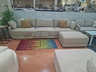 MEGA SOFA DE 318cm + PUFF