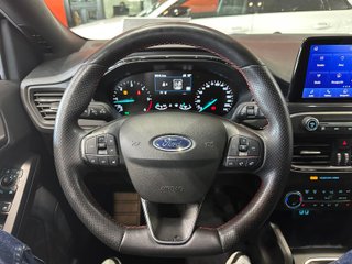 Ford FOCUS 1.5 ECOBLUE 120 ST LINE (2022)