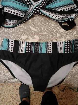 Bikini negro y turquesa estampado